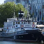 Admiral Apartment